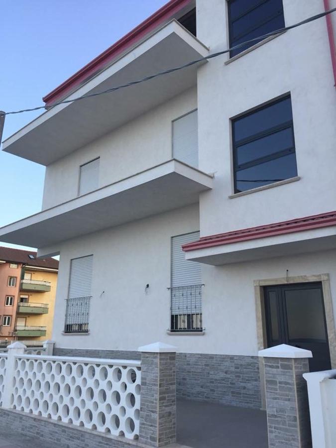 Un Posto Al Sole Bed & Breakfast Torretta  Exterior foto